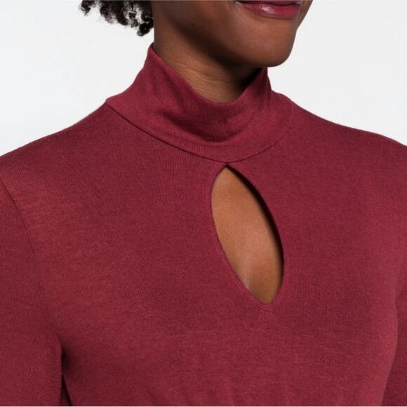 Brea Canyon Shabby Chic Rosa Keyhole Knit Top Size Large - Picture 2 of 8